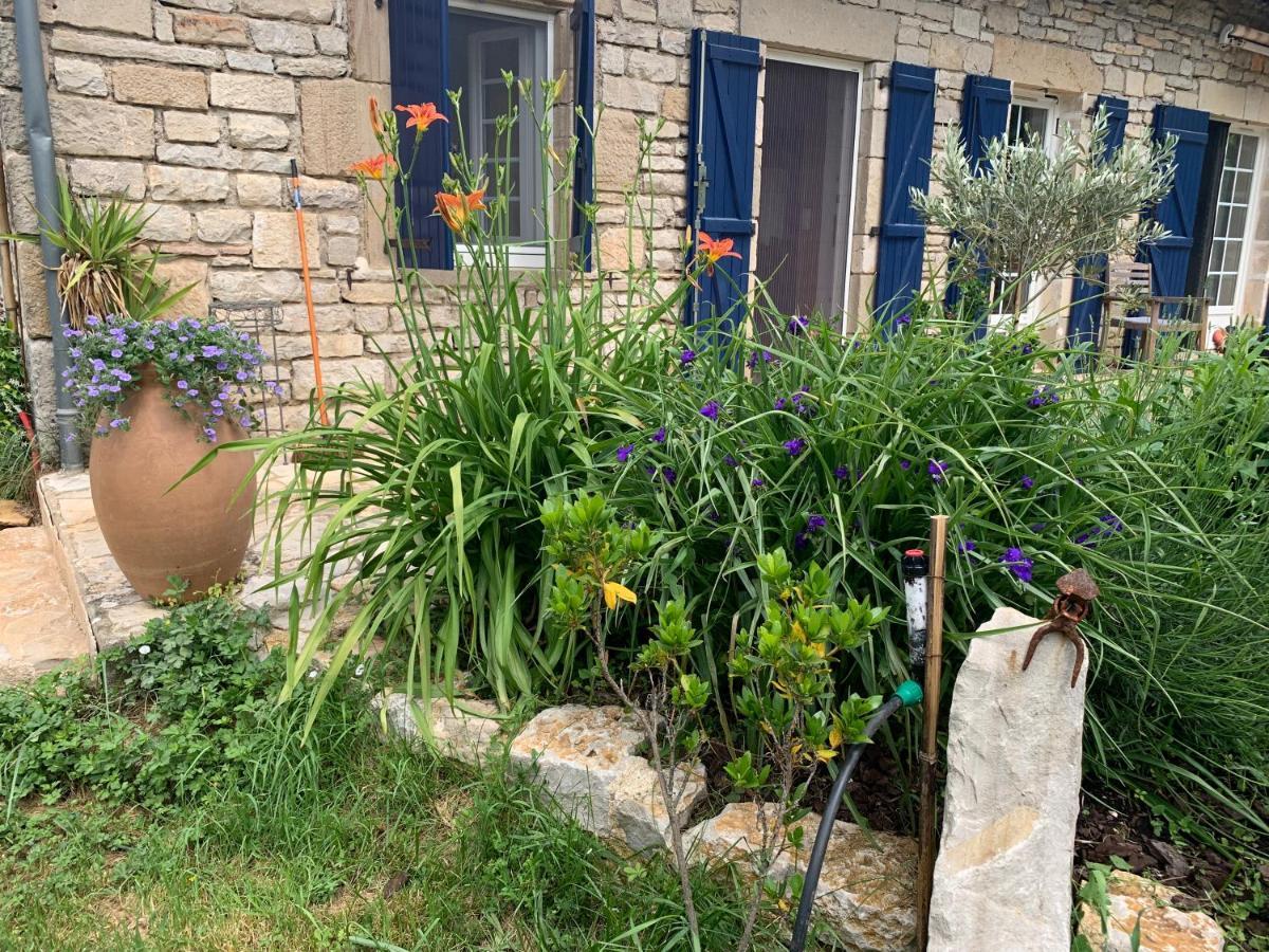 Gite La Longere Bleue Caylus Exteriér fotografie